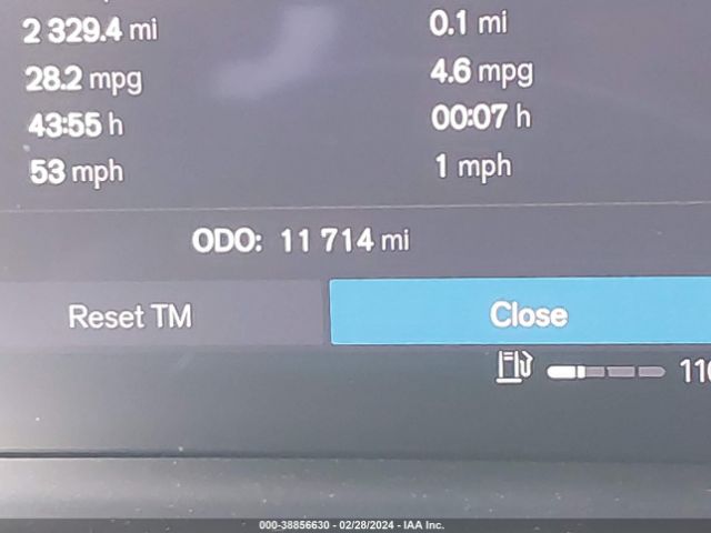 7JRL12TK8RG297253 Volvo S60 B5 Core Dark Theme
