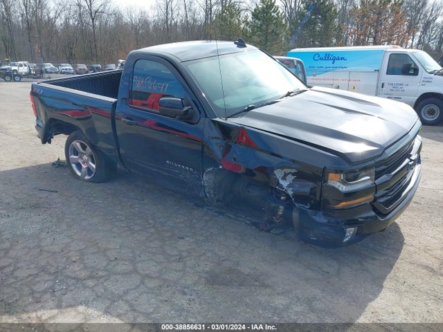 2018 1GCNKREC2JZ106681 main image