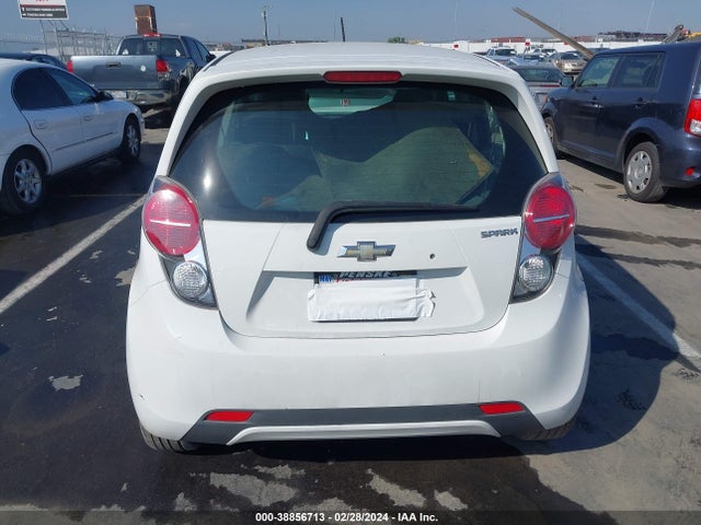 Chevrolet Spark 1lt Auto 2014 KL8CD6S96EC497358 Image 16
