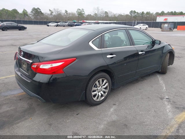 Nissan Altima 2.5 S 2016 1N4AL3AP0GN370800 Image 4
