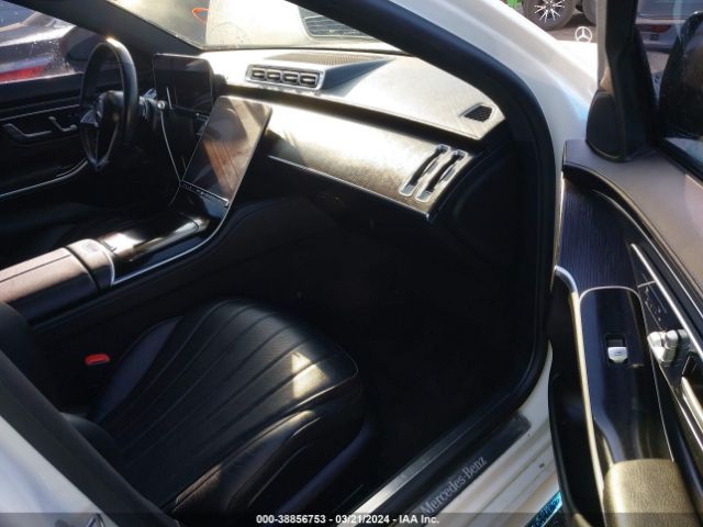 W1K6G6DB5NA164744 Mercedes-Benz S 500 4matic