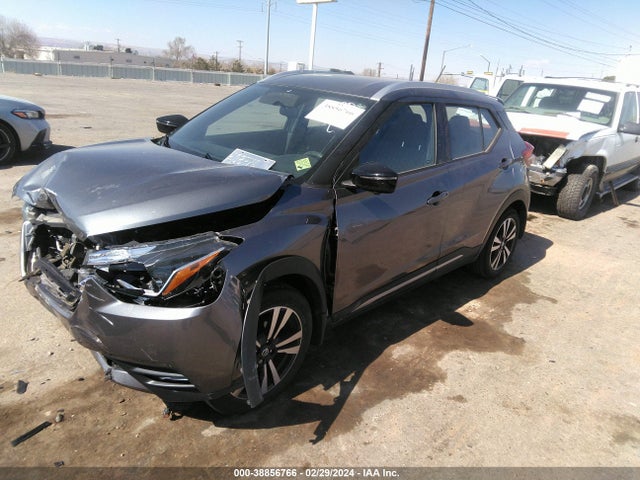Nissan KICKS SR 2018 3N1CP5CU4JL544948 Image 2