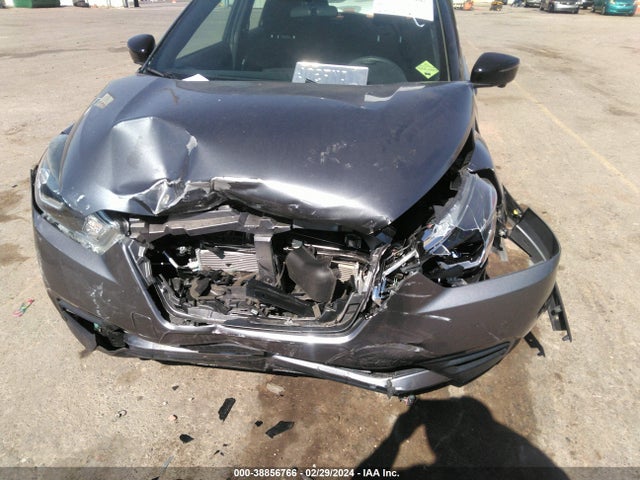 Nissan KICKS SR 2018 3N1CP5CU4JL544948 Image 6