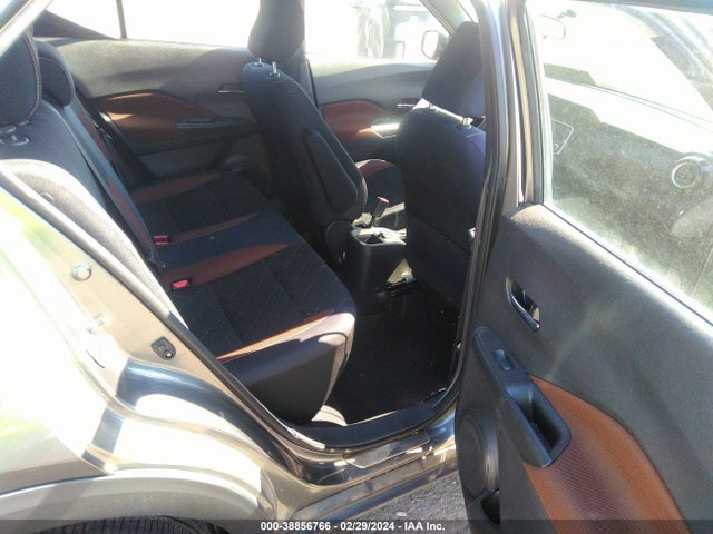 Nissan KICKS SR 2018 3N1CP5CU4JL544948 Image 8