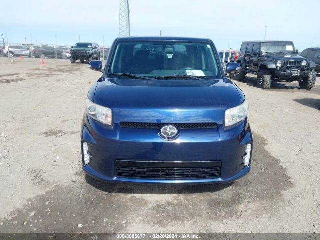 JTLZE4FE1FJ069046 Scion XB