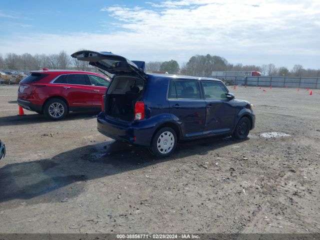 JTLZE4FE1FJ069046 Scion XB