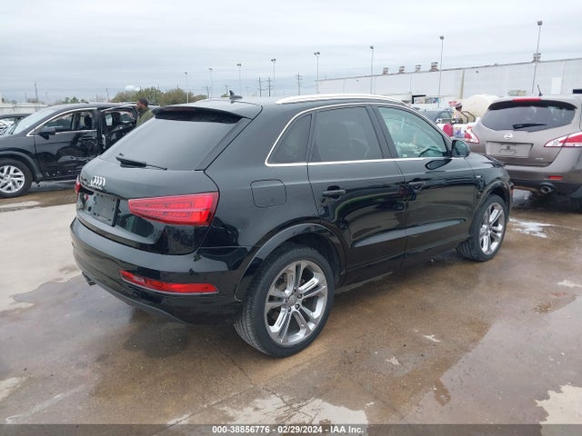 WA1HCCFS2JR002411 Audi Q3 2.0t Premium/2.0t Sport Premium