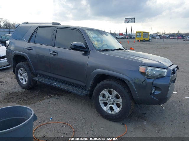 Toyota 4RUNNER SR5 2020 JTEBU5JR0L5787770 Image 1