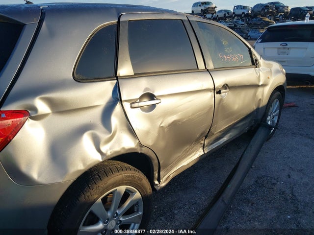 Mitsubishi Outlander Sport Es 2015 4A4AP3AUXFE016360 Image 12
