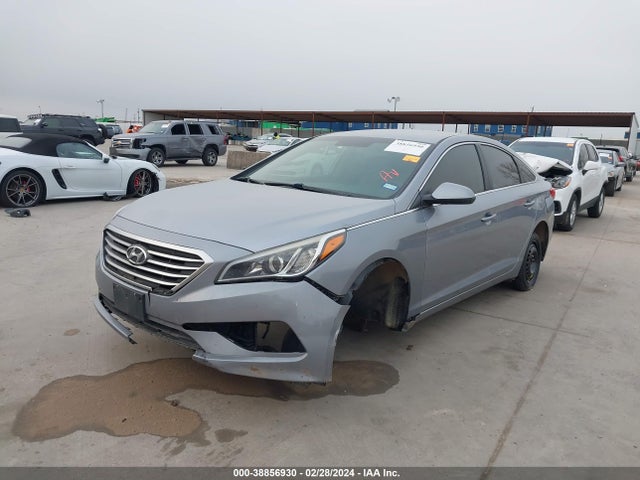 Hyundai Sonata 2017 5NPE24AF4HH530822 Image 2