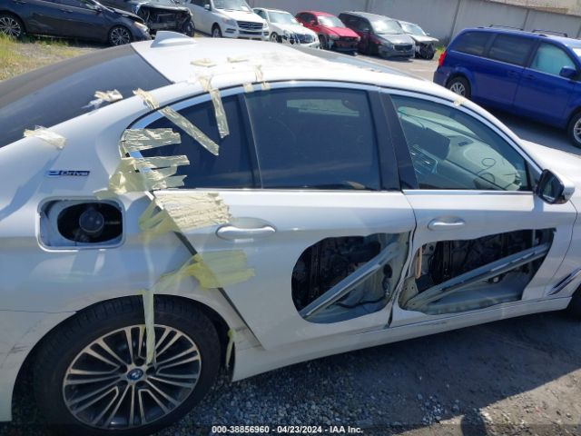 WBAJA9C5XKB254932 BMW 530e Iperformance