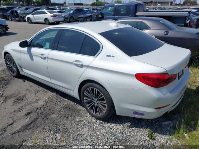 WBAJA9C5XKB254932 BMW 530e Iperformance