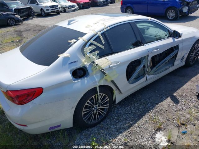 WBAJA9C5XKB254932 BMW 530e Iperformance