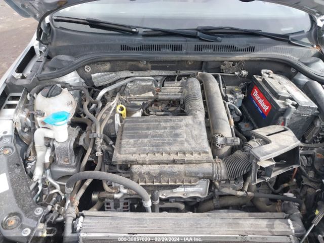 3VWD67AJ3GM240762 Volkswagen JETTA SE