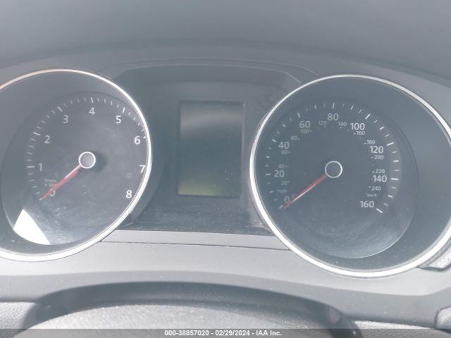 3VWD67AJ3GM240762 Volkswagen JETTA SE