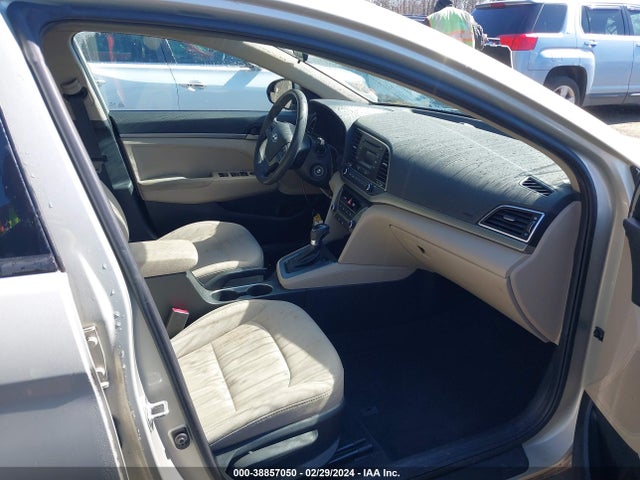 Hyundai ELANTRA SE 2017 5NPD74LF0HH168594 Image 5