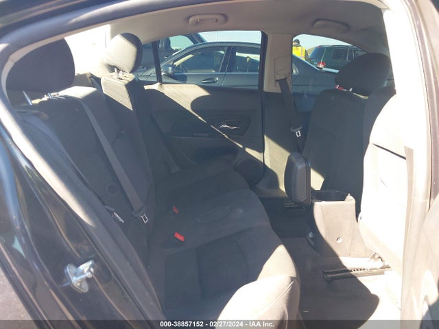 Chevrolet Cruze 1lt Auto 2015 1G1PC5SB3F7297243 Image 8