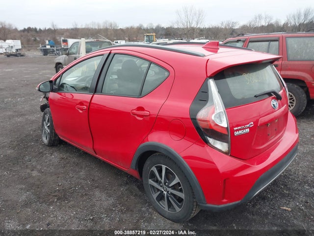 Toyota Prius C Two 2018 JTDKDTB30J1604312 Image 3