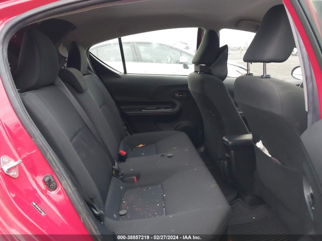 Toyota Prius C Two 2018 JTDKDTB30J1604312 Image 8