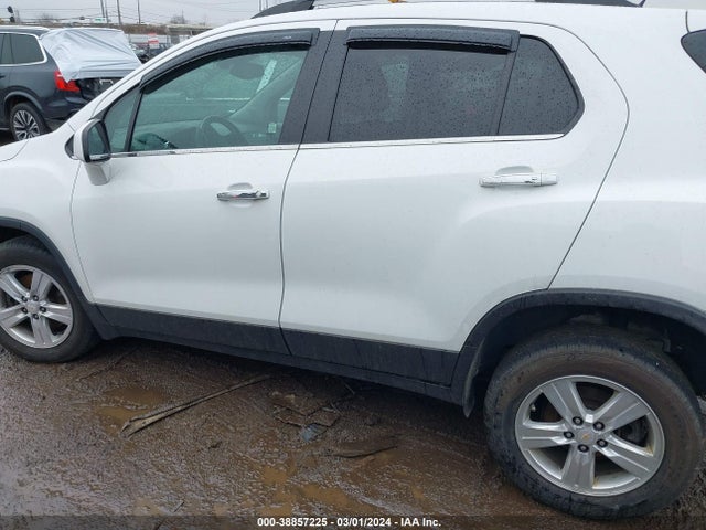 Chevrolet Trax Lt 2018 KL7CJPSB9JB612069 Image 14