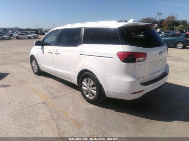 KNDMB5C10G6107196 KIA SEDONA LX