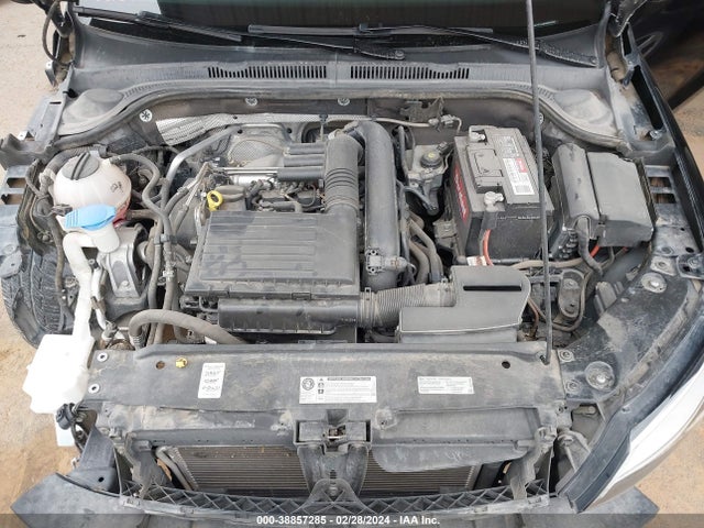 3VW167AJ9HM289050 Volkswagen Jetta 1.4t S
