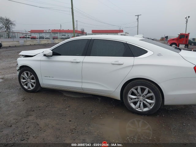 Chevrolet IMPALA 1LT 2018 2G1105S30J9146231 Image 14