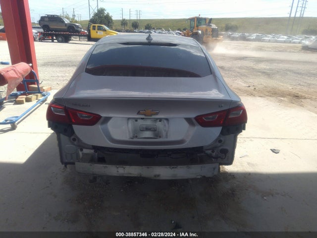Chevrolet MALIBU LT 2018 1G1ZD5ST2JF122396 Image 16