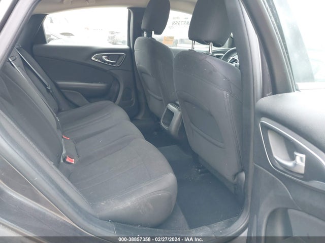 Chrysler 200 Limited 2015 1C3CCCAB8FN570236 Image 8