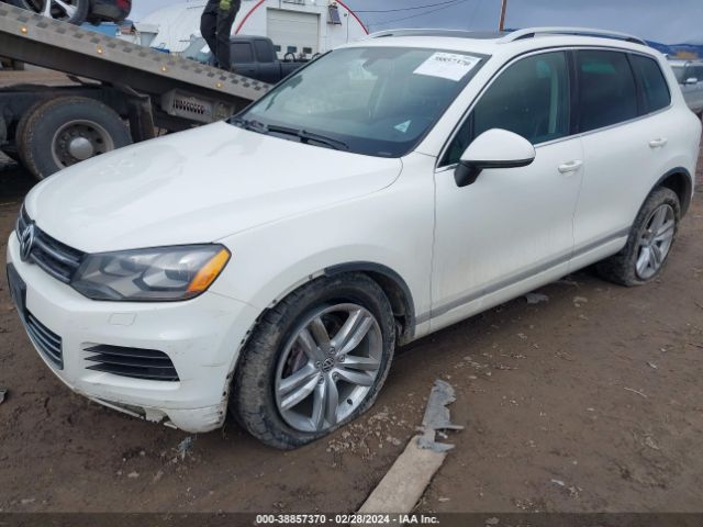 2012 VOLKSWAGEN TOUAREG WVGFK9BP3CD002823 Photo 1
