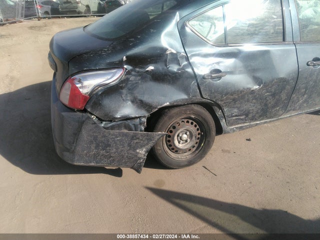 Nissan Versa 1.6 S 2016 3N1CN7AP3GL836792 Image 6