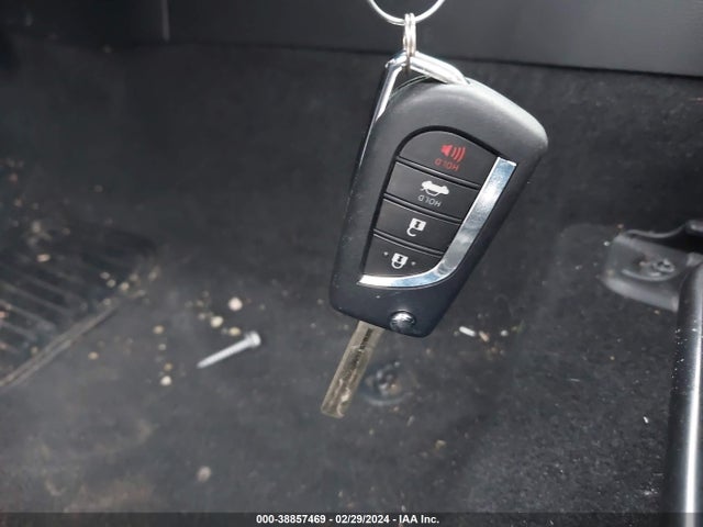 Toyota COROLLA LE 2022 JTDEPMAEXNJ224235 Image 11