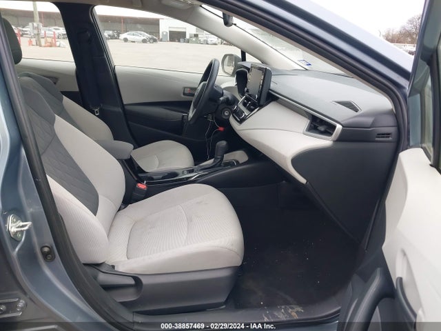 Toyota COROLLA LE 2022 JTDEPMAEXNJ224235 Image 5