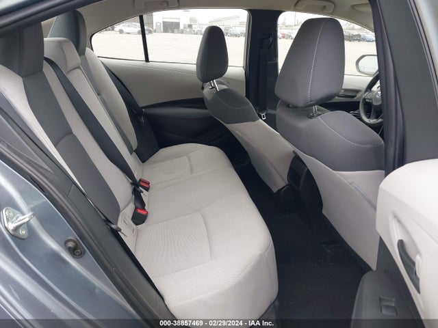 Toyota COROLLA LE 2022 JTDEPMAEXNJ224235 Image 8