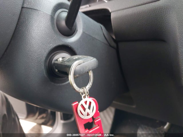 3VW2A7AU5FM032803 Volkswagen Golf Tdi Se 4-door