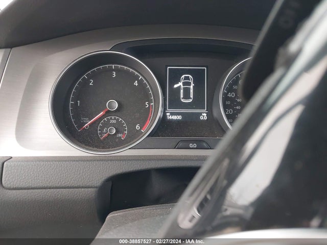 3VW2A7AU5FM032803 Volkswagen Golf Tdi Se 4-door
