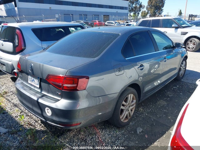 3VW2B7AJXHM231819 Volkswagen Jetta 1.4t S