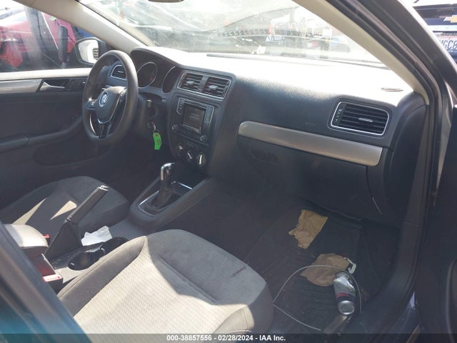 3VW2B7AJXHM231819 Volkswagen Jetta 1.4t S