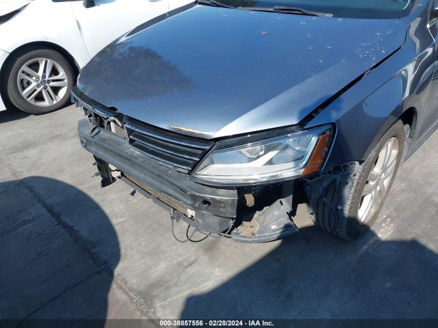 3VW2B7AJXHM231819 Volkswagen Jetta 1.4t S