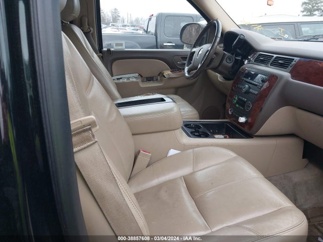 Chevrolet Suburban 1500 Lt 2014 1GNSCJE02ER210706 Image 5
