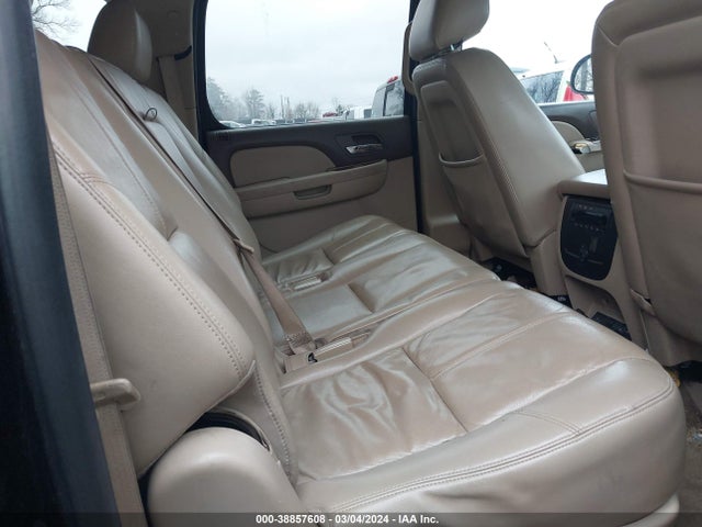 Chevrolet Suburban 1500 Lt 2014 1GNSCJE02ER210706 Image 8