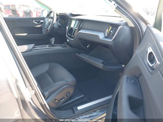 YV4102RK9M1804461 Volvo Xc60 T5 Momentum