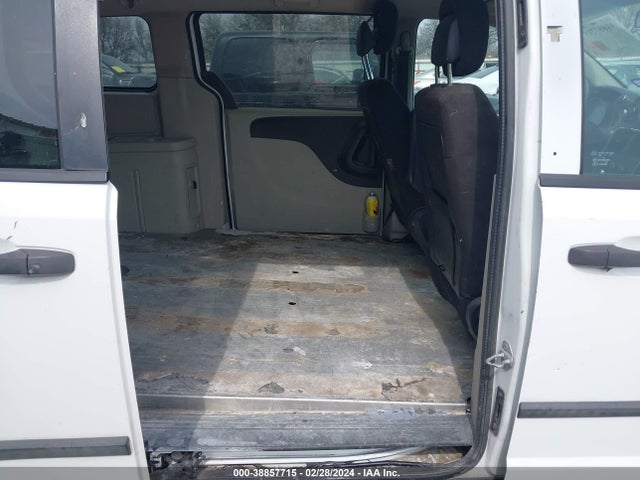 2C4JRGAG3ER169845 RAM Cargo Tradesman