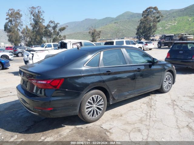 3VWC57BUXMM013538 Volkswagen Jetta 1.4t R-line/1.4t S/1.4t Se