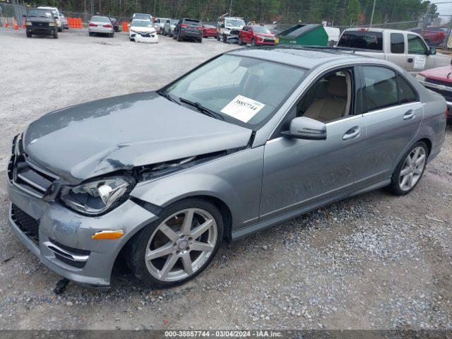 WDDGF4HB7EA957419 Mercedes-Benz C 250 Luxury/sport