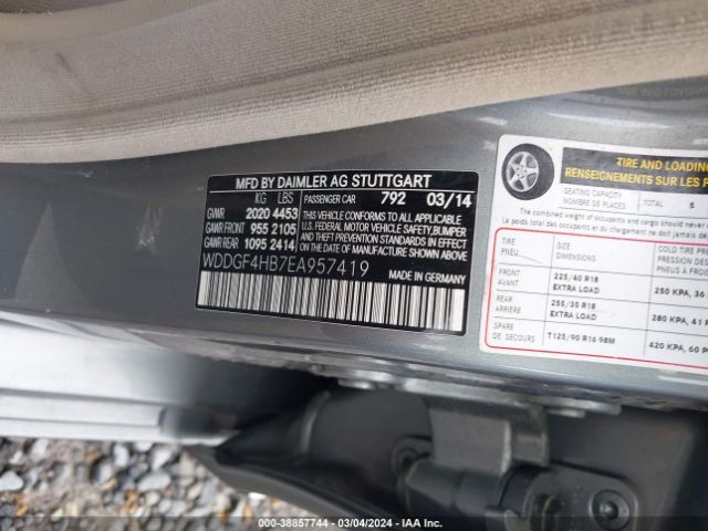 WDDGF4HB7EA957419 Mercedes-Benz C 250 Luxury/sport