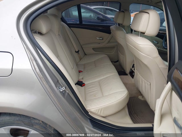 2008 BMW 528I VIN: WBANU53548CT11534