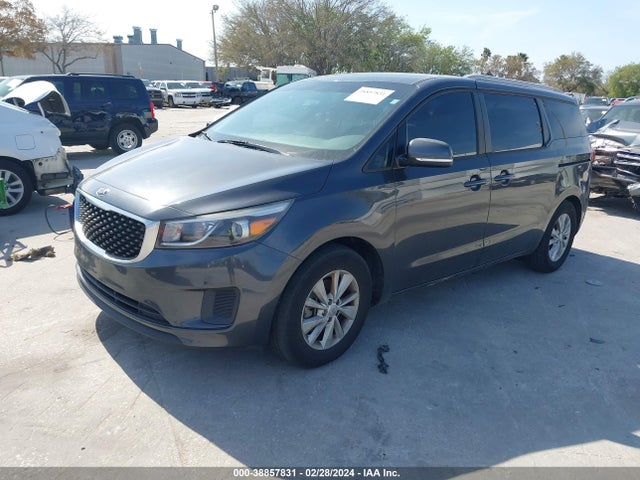KIA SEDONA LX 2017 KNDMB5C17H6237994 Image 2