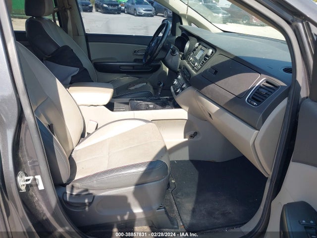 KIA SEDONA LX 2017 KNDMB5C17H6237994 Image 5