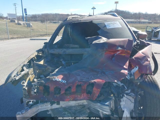 1C4PJLCB9LD649240 Jeep Cherokee Latitude Fwd